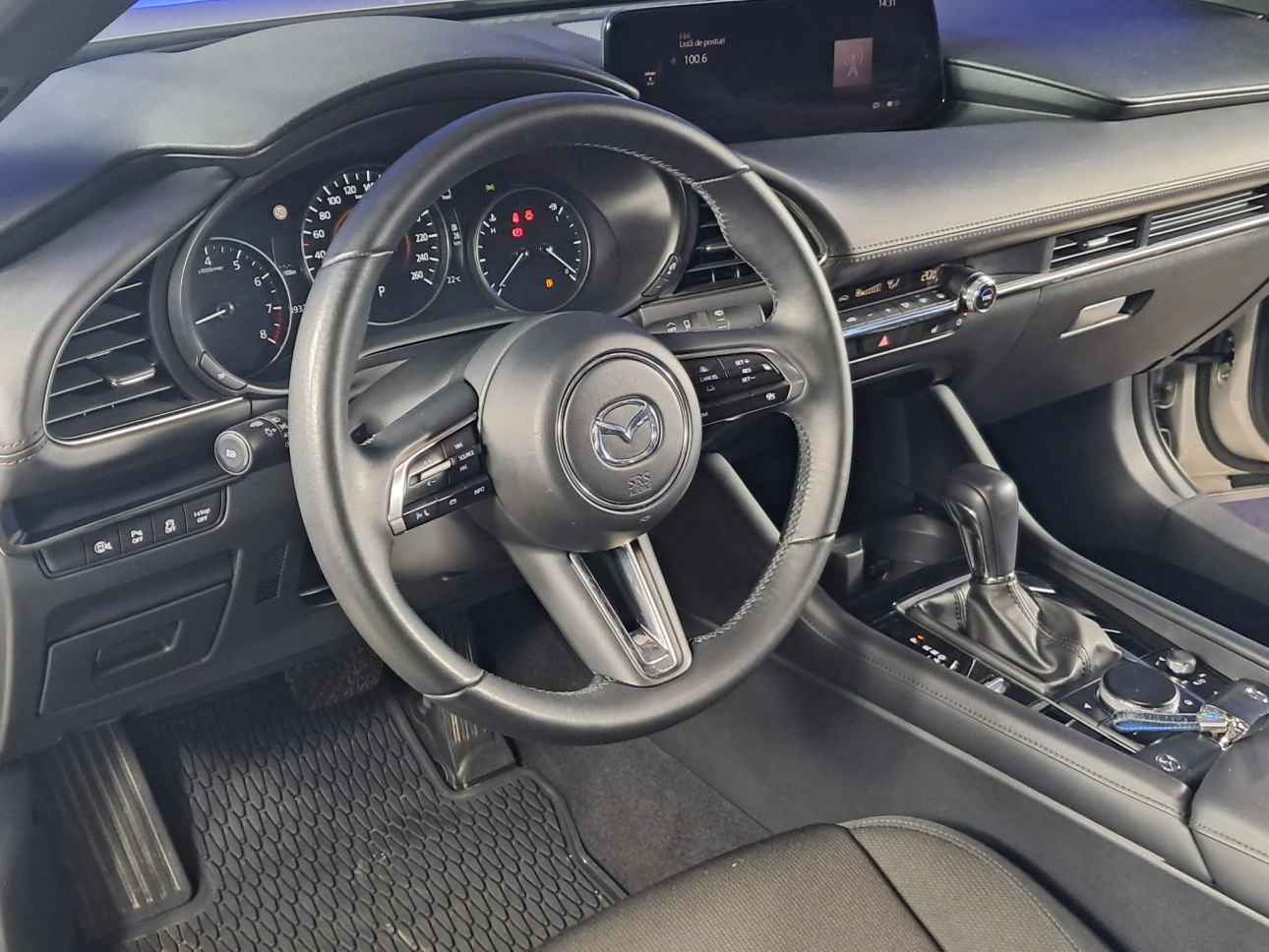 MAZDA 3 EXLUSIV-LINE E-SKYACTIV X 6AT 186CP 2023