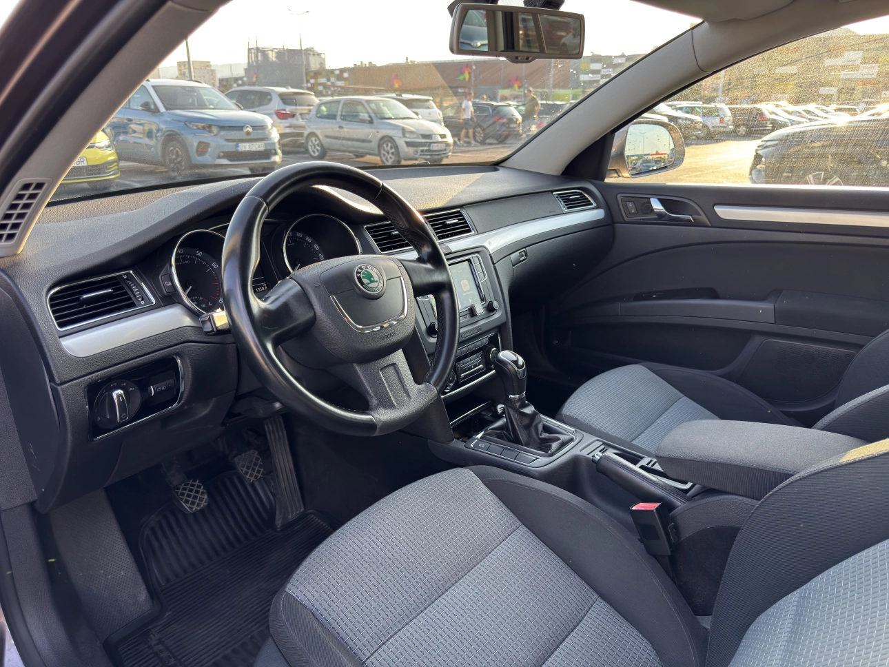 Skoda Superb Break 2011