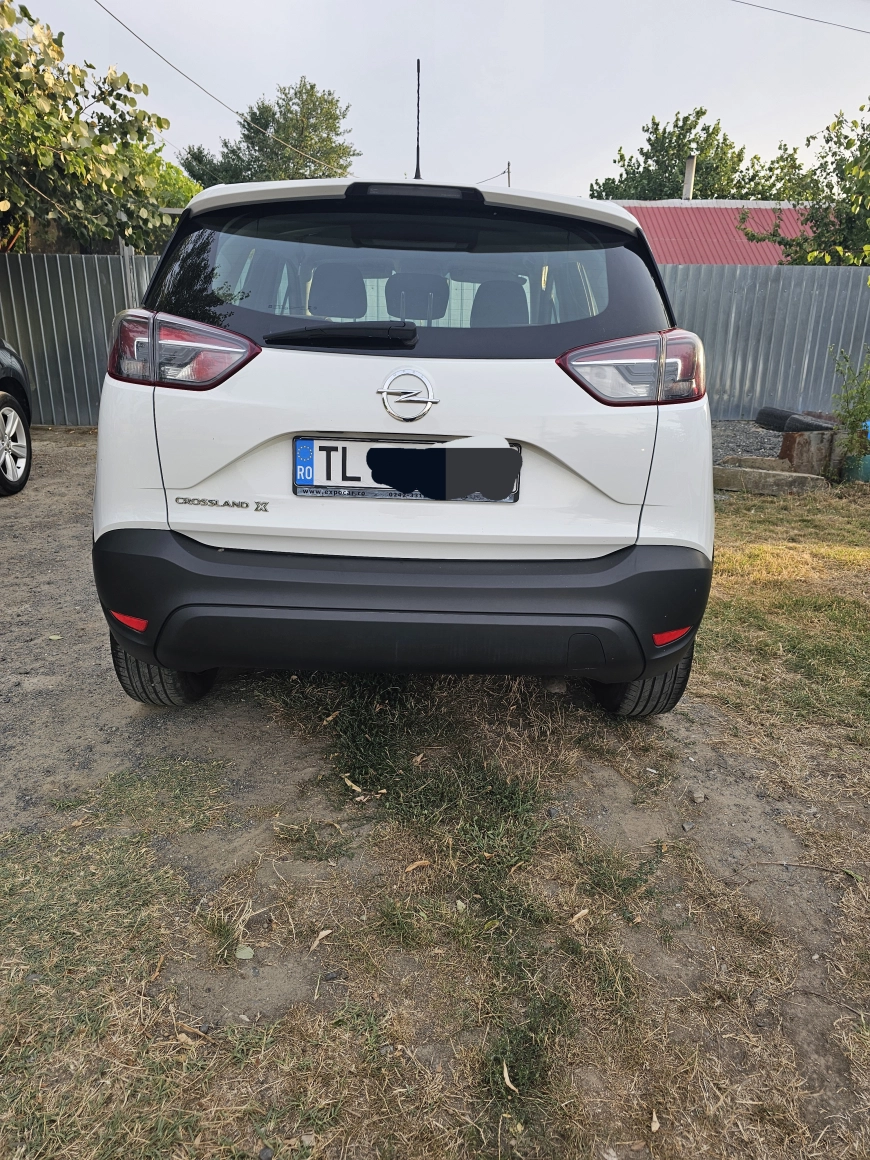 Opel Crossland x Compact SUV 2020