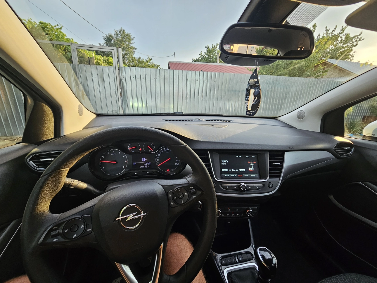 Opel Crossland x Compact SUV 2020
