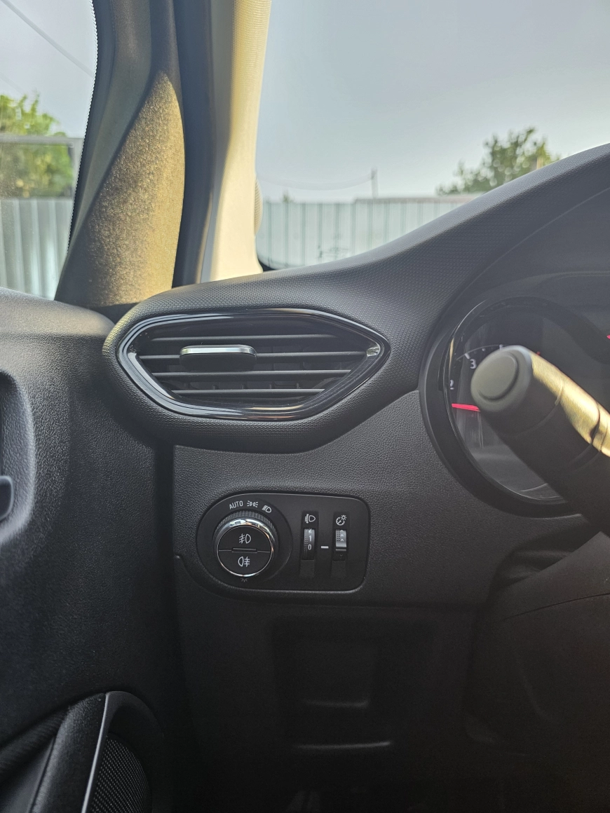Opel Crossland x Compact SUV 2020