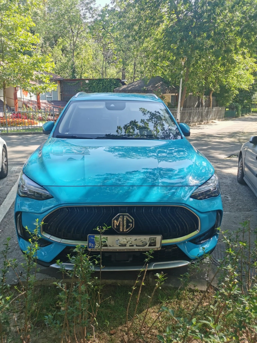 Mg hs SUV 2023