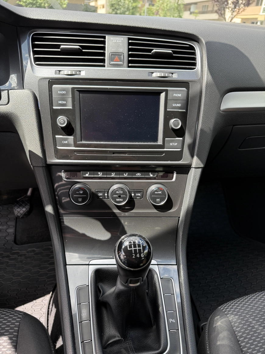Volkswagen Golf 7 Hatchback 2017