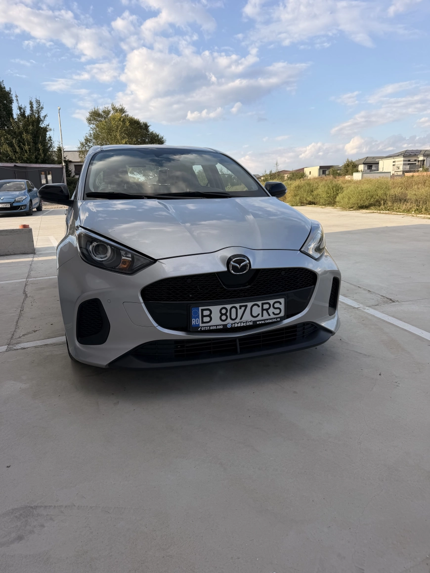 Mazda 2 hibrid Hatchback 2024