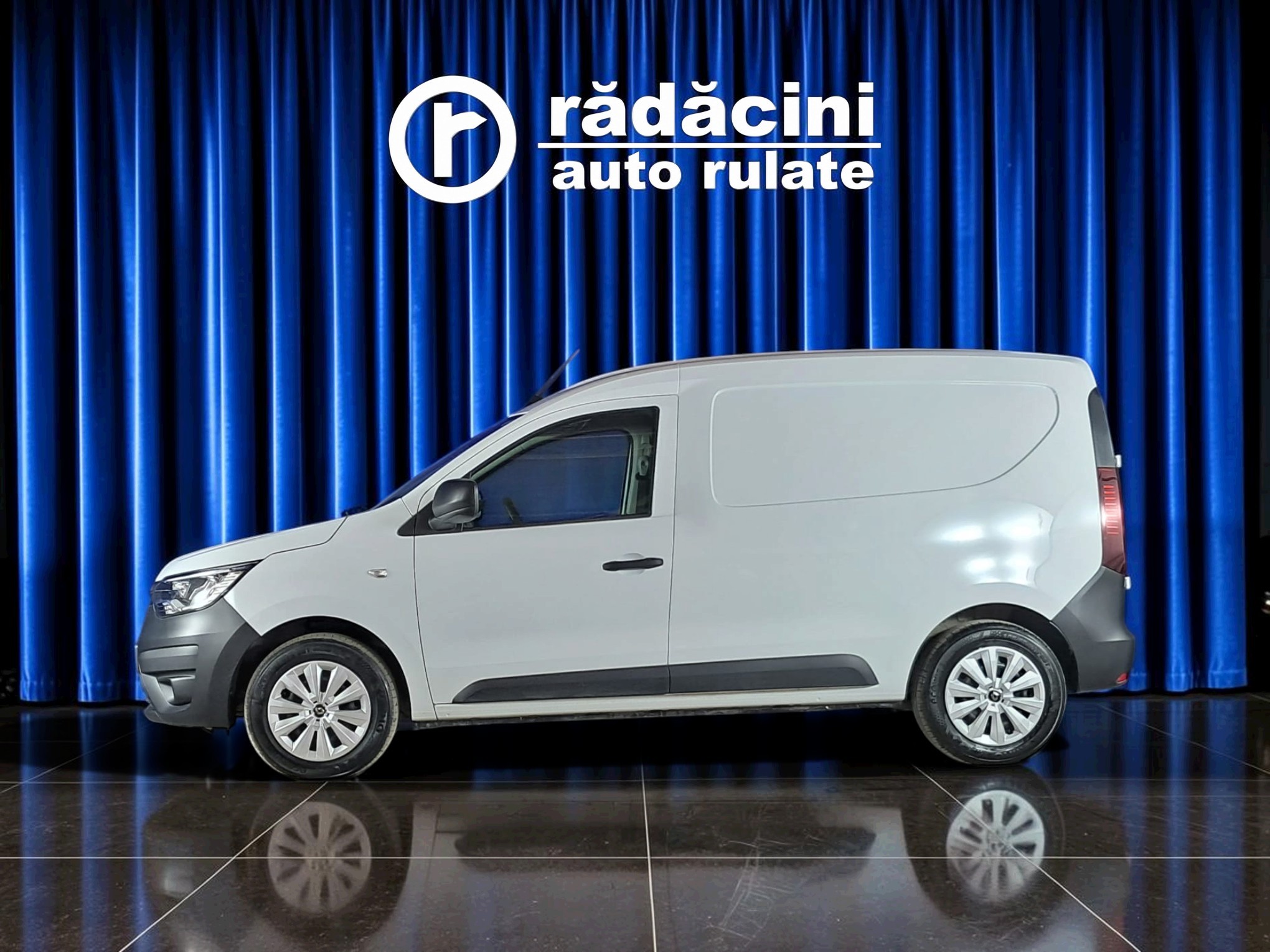 RENAULT Express 2022 — imagine 8