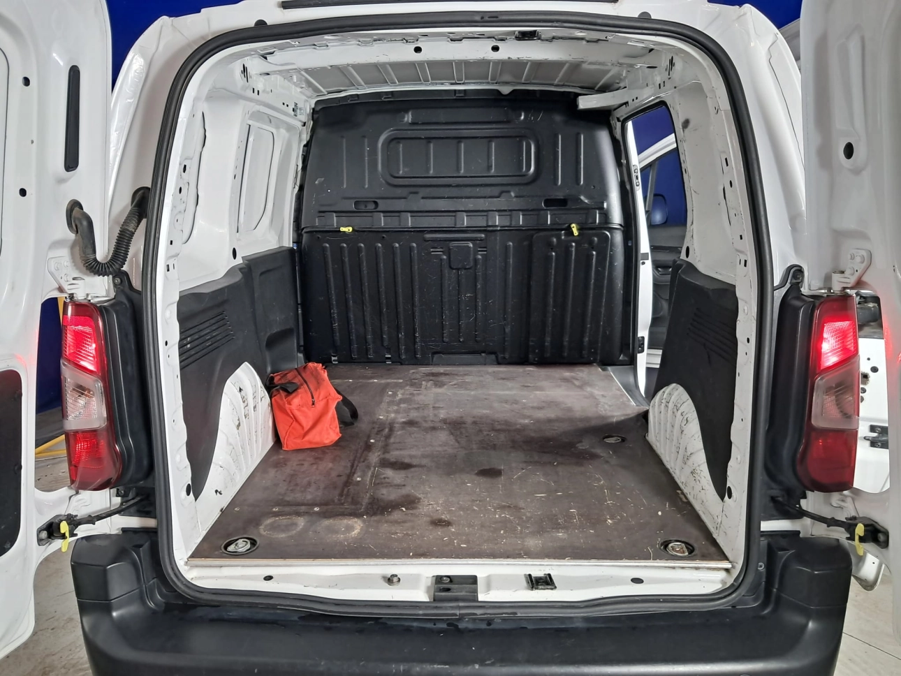 PEUGEOT PARTNER ACTIVE L1H1 100CP 2021