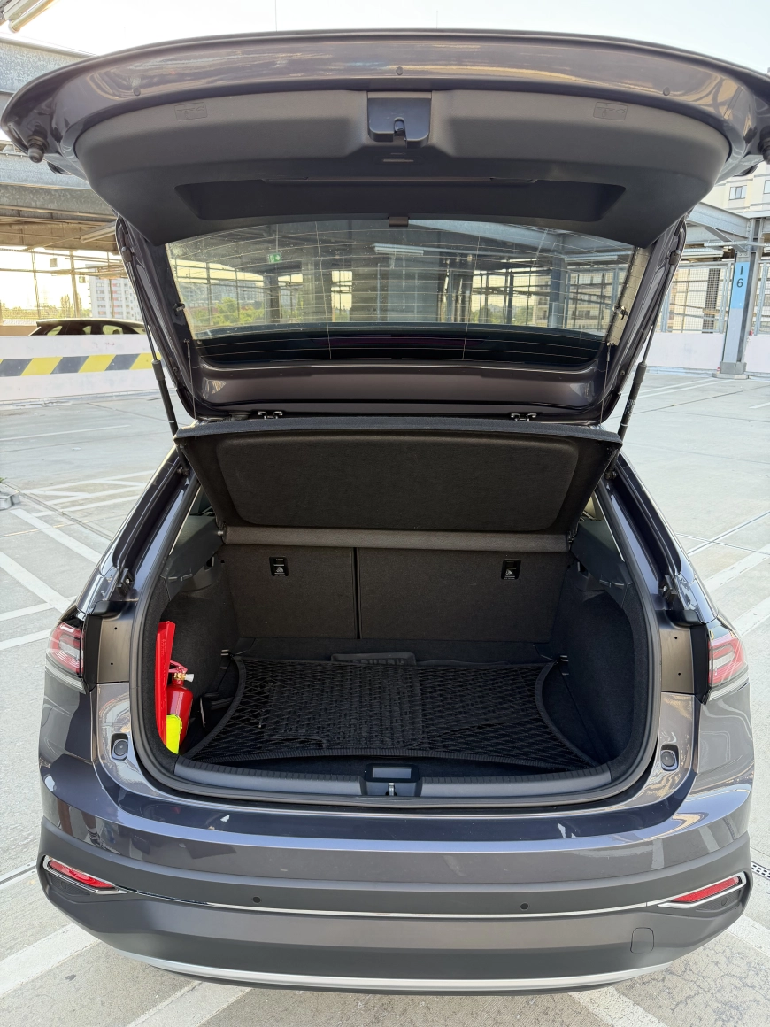 Volkswagen Taigo Compact SUV 2025