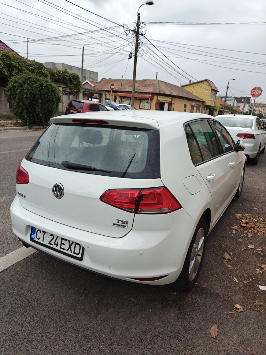 Volkswagen Golf 7 Hatchback 2015