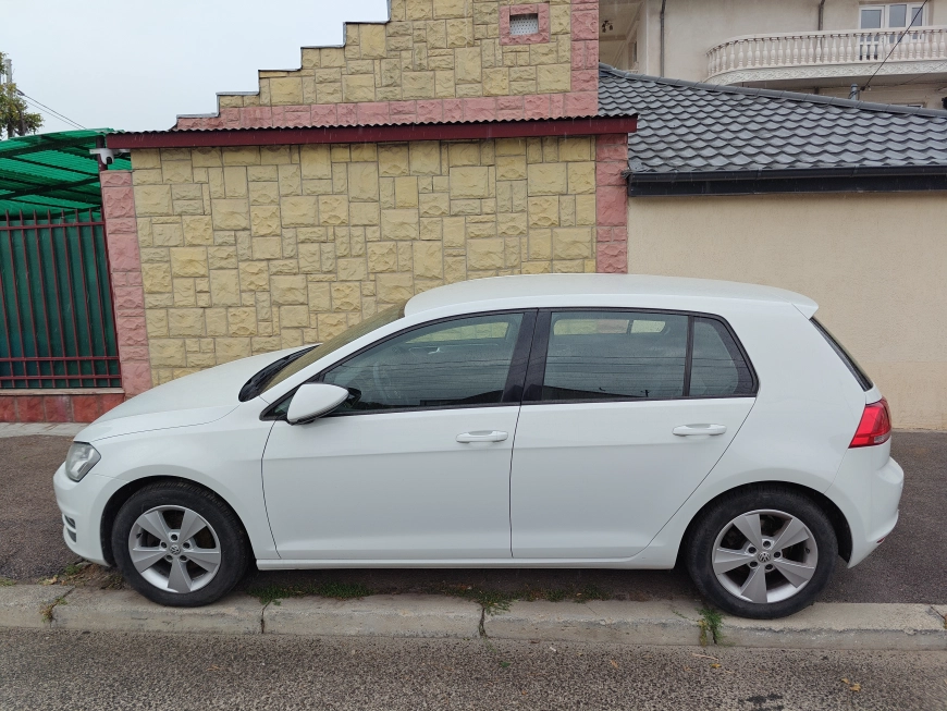 Volkswagen Golf 7 Hatchback 2015