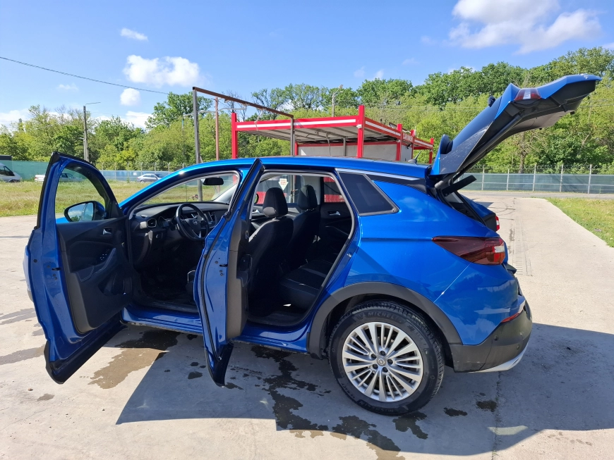 Opel Grandland X SUV 2020