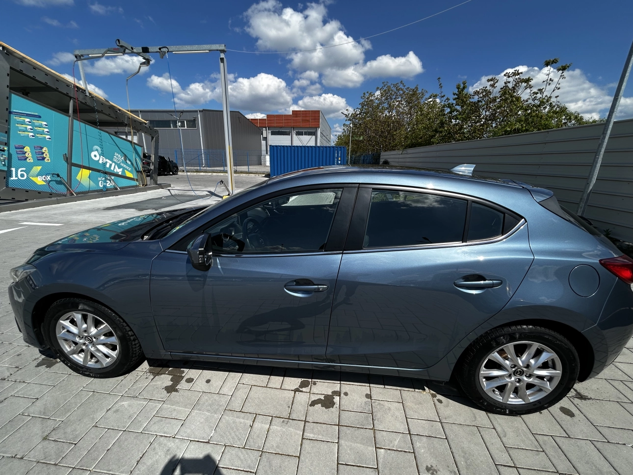 Mazda Sport 3-G100 Hatchback 2014