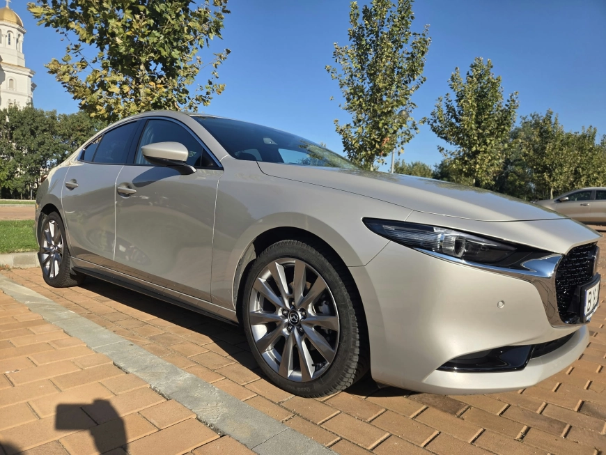 Mazda Mazda 3 Sedan Sedan 2025