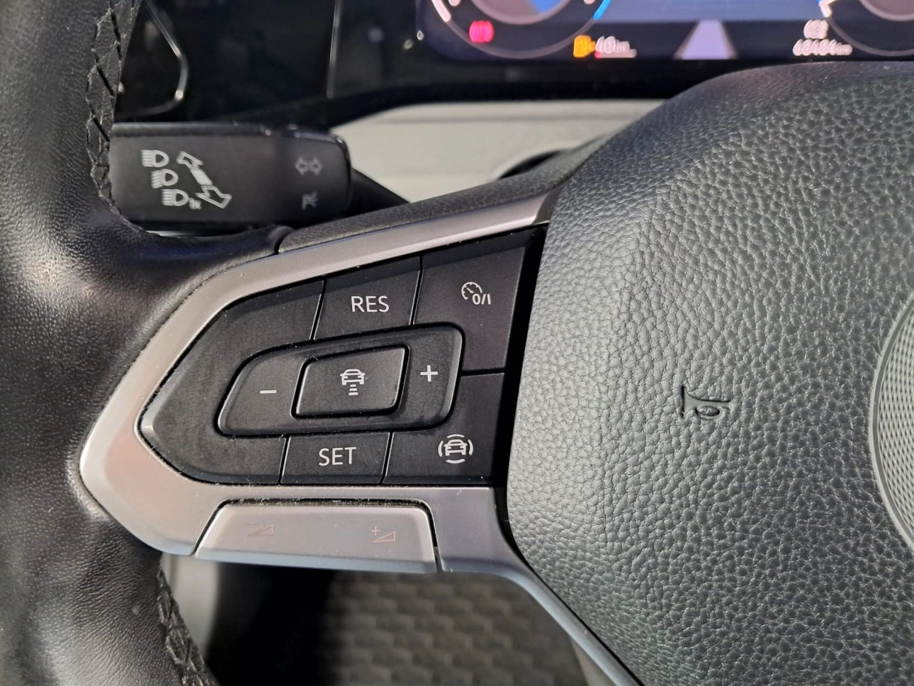 VOLKSWAGEN GOLF VIII LIFE 1.5TSI 130CP 2022