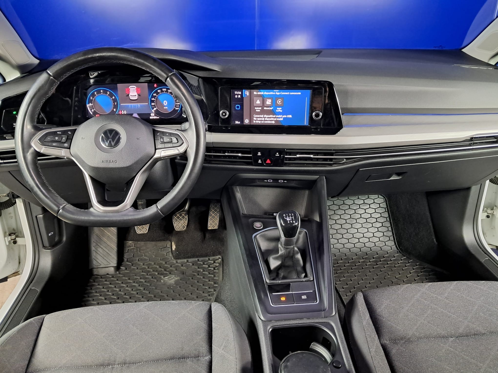 VOLKSWAGEN Golf 2022 — imagine 17