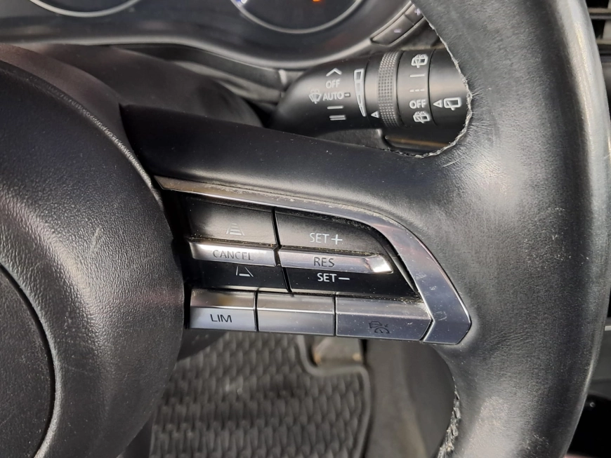 MAZDA 3 G122 SKYACTIV HYBRID 2.0i 122CP 2020