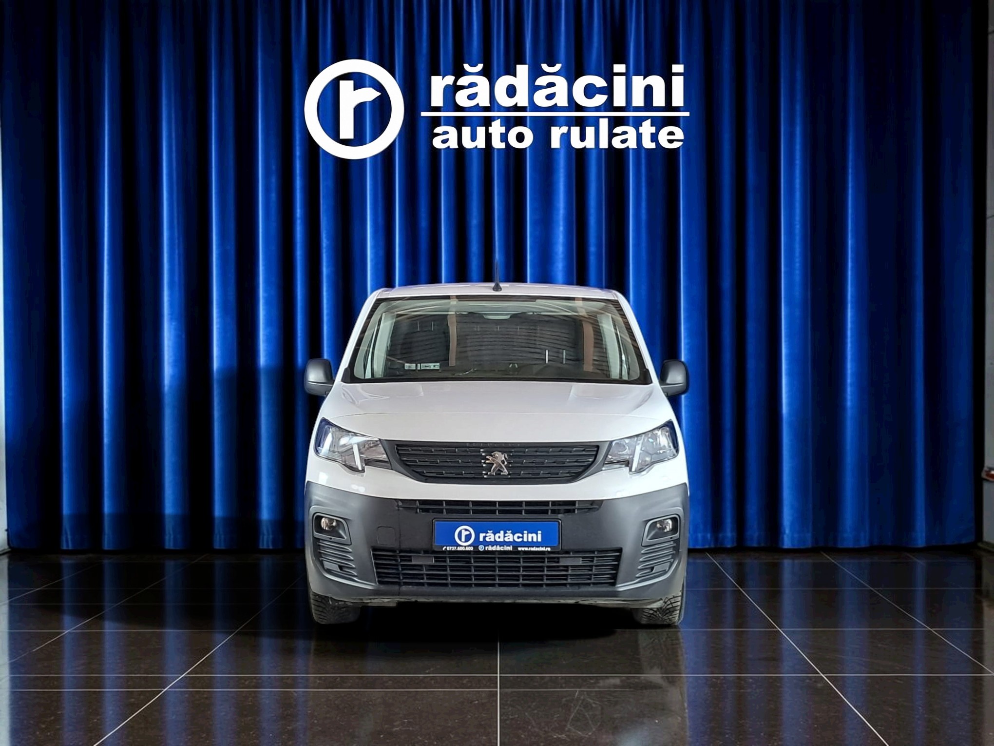 PEUGEOT Partner 2021 — imagine 40