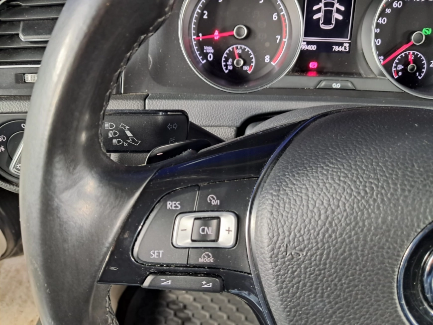 VOLKSWAGEN GOLF VII 1.0TSI 110 CP 2017