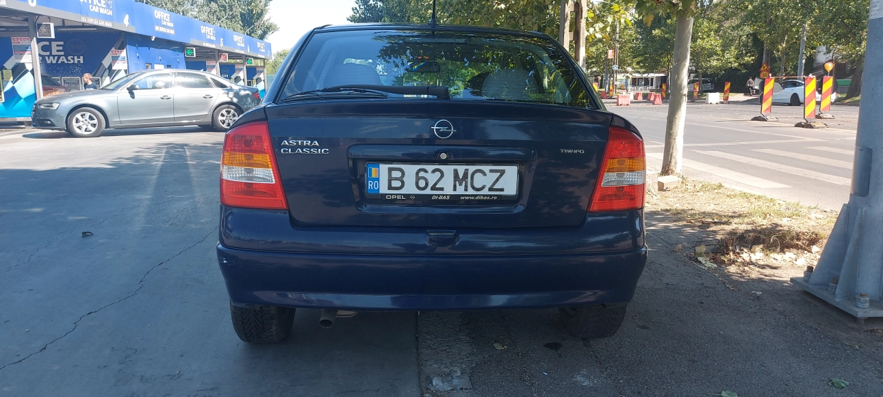 Opel Astra Hatchback 2007