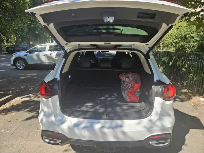 Mg Hs SUV 2024