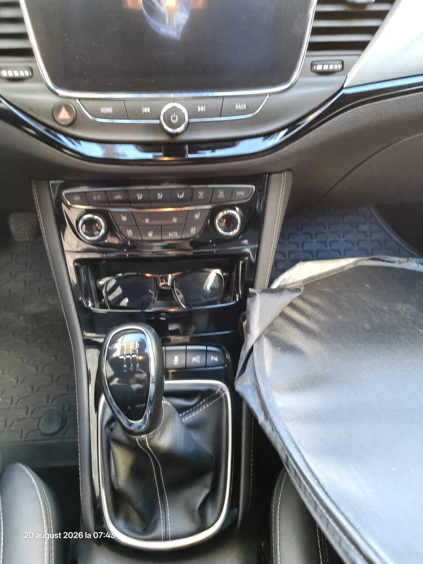 Opel Astra Hatchback 2020