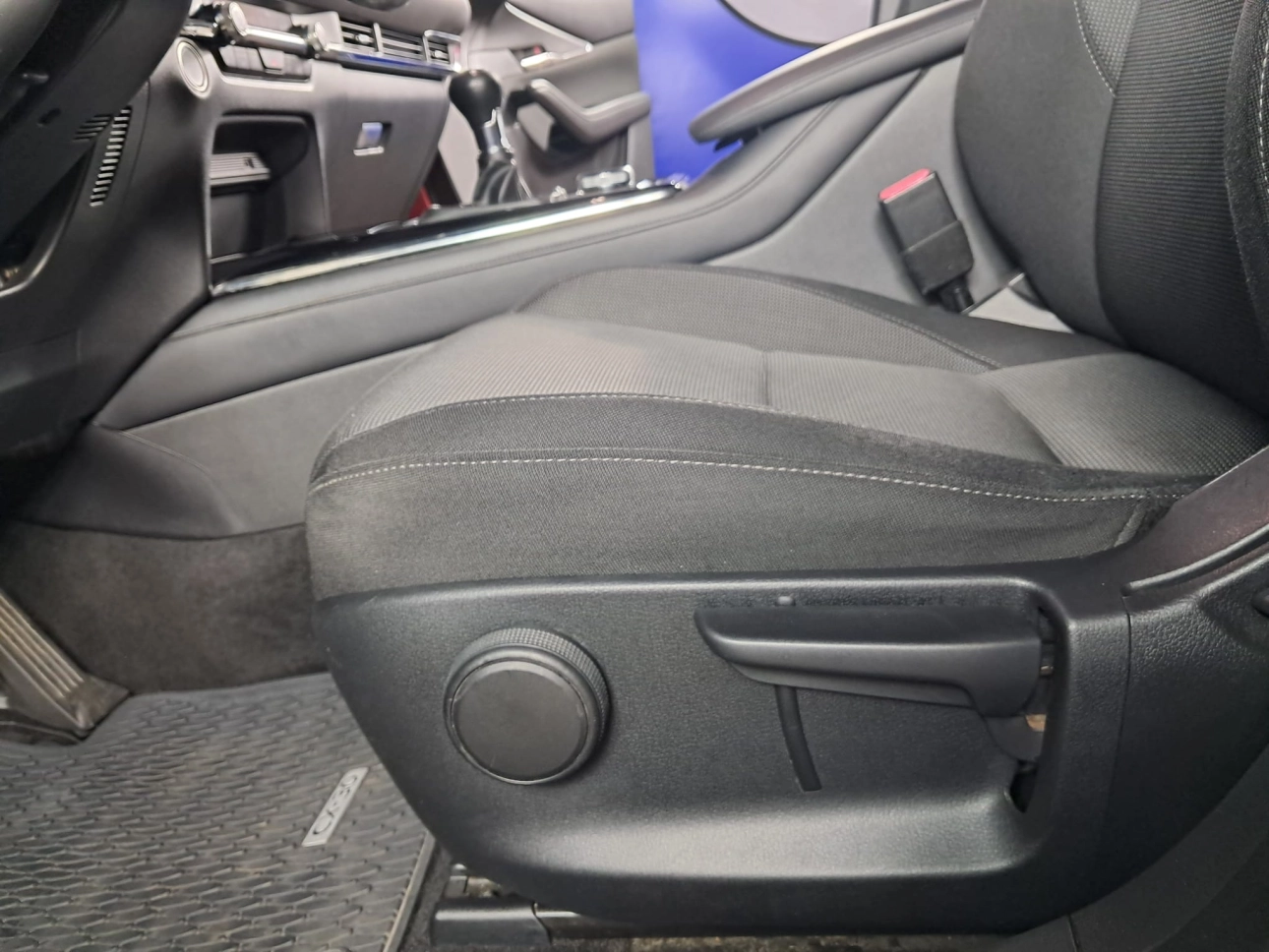 MAZDA CX-30 SKYACTIV X 2WD 186CP 2.0i HYBRID 2021