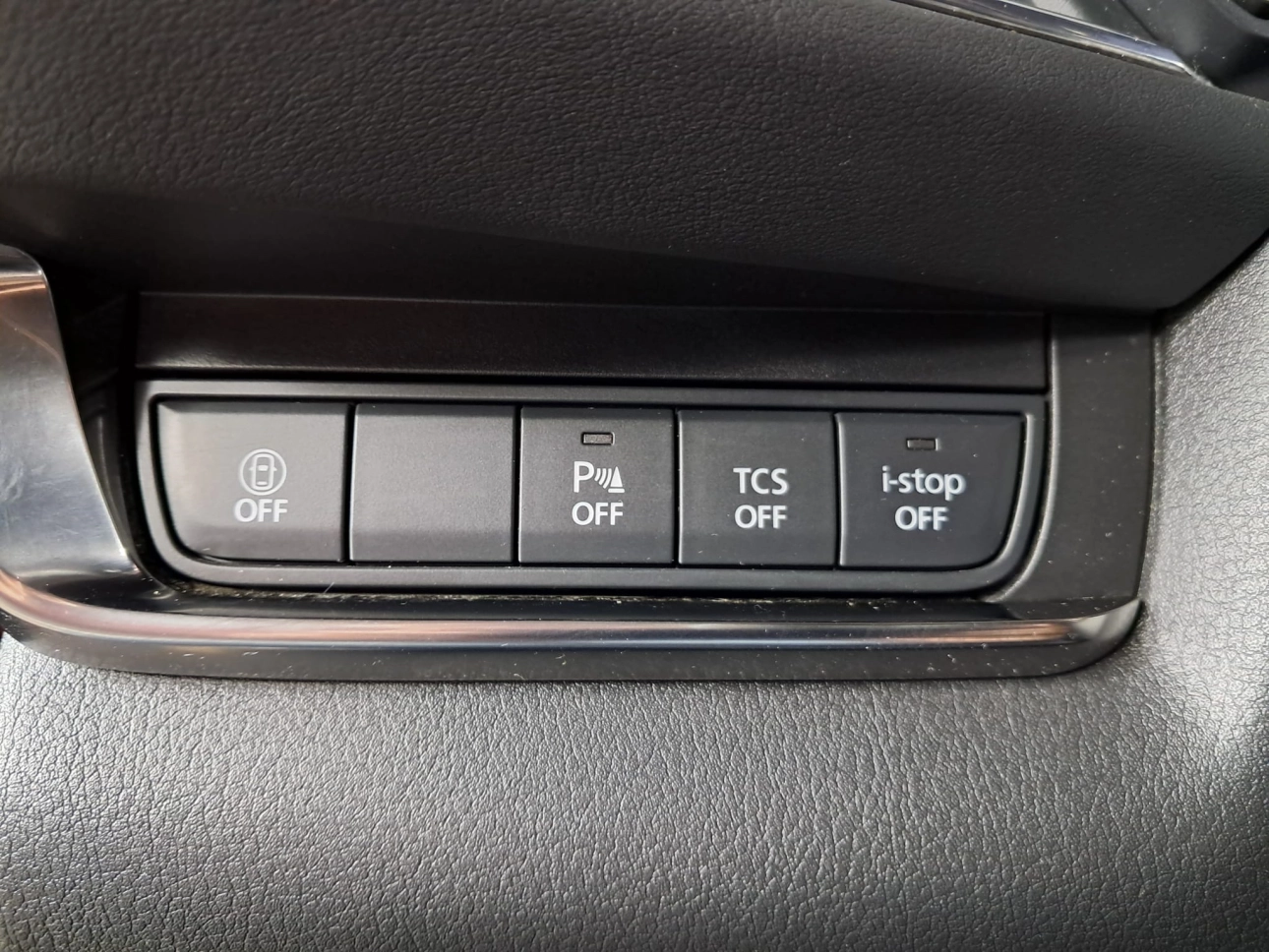 MAZDA CX-30 SKYACTIV X 2WD 186CP 2.0i HYBRID 2021