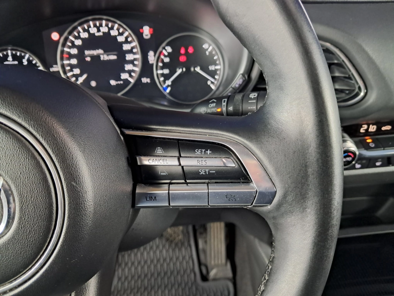 MAZDA CX-30 SKYACTIV X 2WD 186CP 2.0i HYBRID 2021
