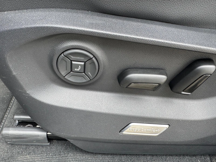 Volkswagen Touareg SUV 2026