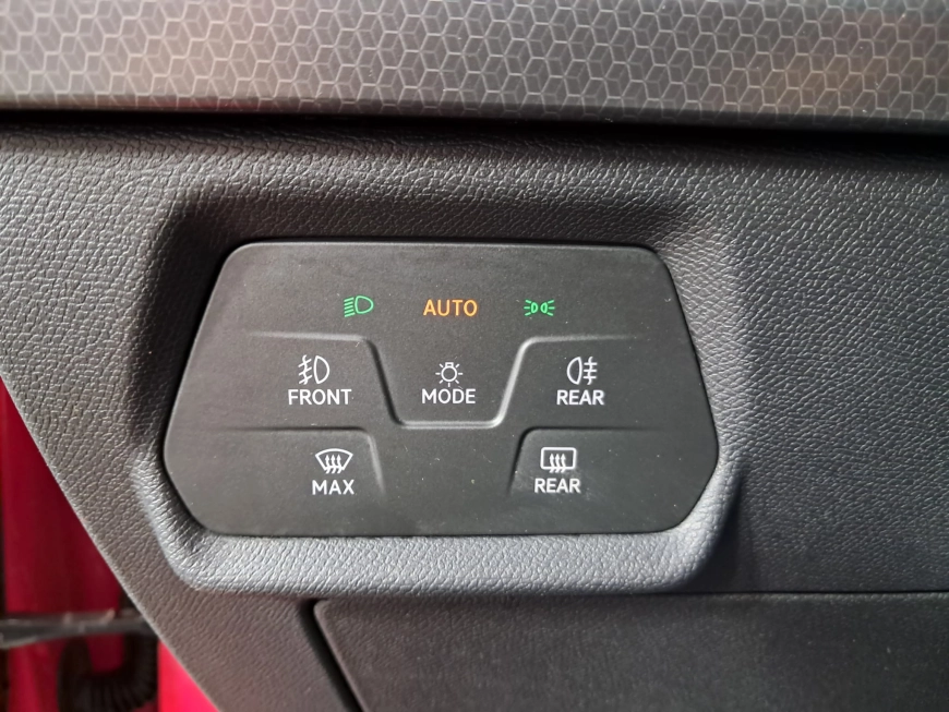 SEAT LEON STYLE DSG 1.5R-TSI MHEV
