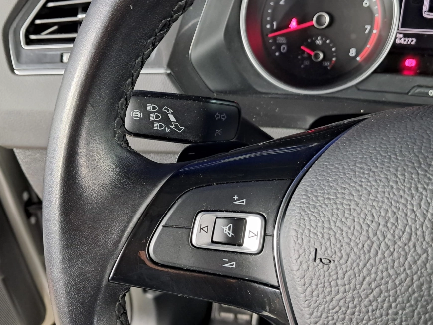 VOLKSWAGEN TIGUAN TRENDLINE 1.5TSI ACT DSG 150CP 2020