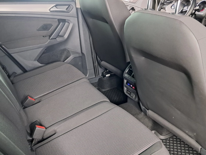 VOLKSWAGEN TIGUAN TRENDLINE 1.5TSI ACT DSG 150CP 2020