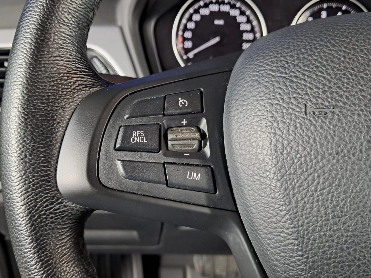 BMW X1 ADVANTAJE AT 2.0i 178CP 2022
