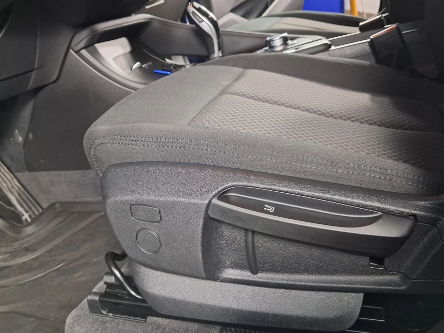 BMW X1 ADVANTAJE AT 2.0i 178CP 2022